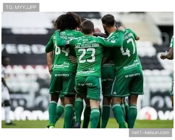 胁坂泰斗半场闪耀贡献传射助川崎前锋暂以四比一领先清水心跳